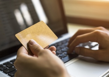 کارت بازرگانی چیست؟موارد استفاده از کارت بازرگانی
